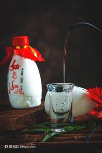 ​红酒多少算酒驾_饮多少红酒可以达到酒驾标准
