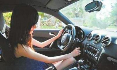 ​山东女司机高速超车逆行10公里，还说“原谅我吧，我不懂”央求交警别扣分。这