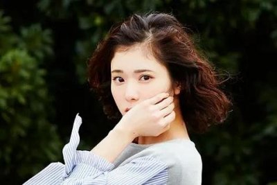 ​如何让女生喜欢你？3个吸引女生的套路