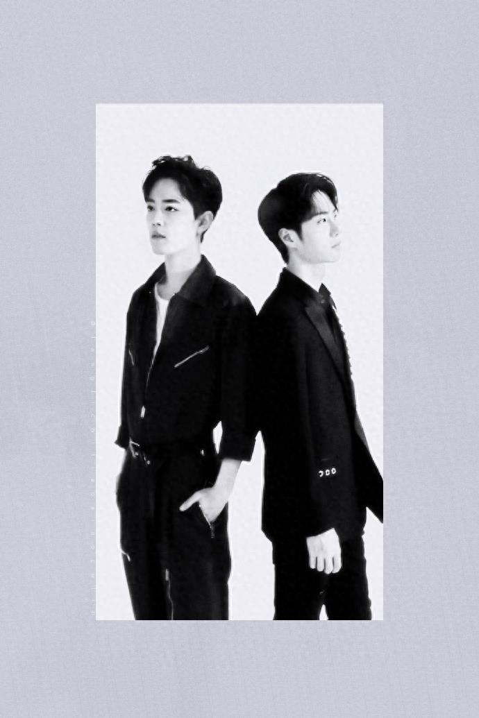 肖战、王一博拍黑白写真照,一个冷酷一个霸气,眼神秒杀一切