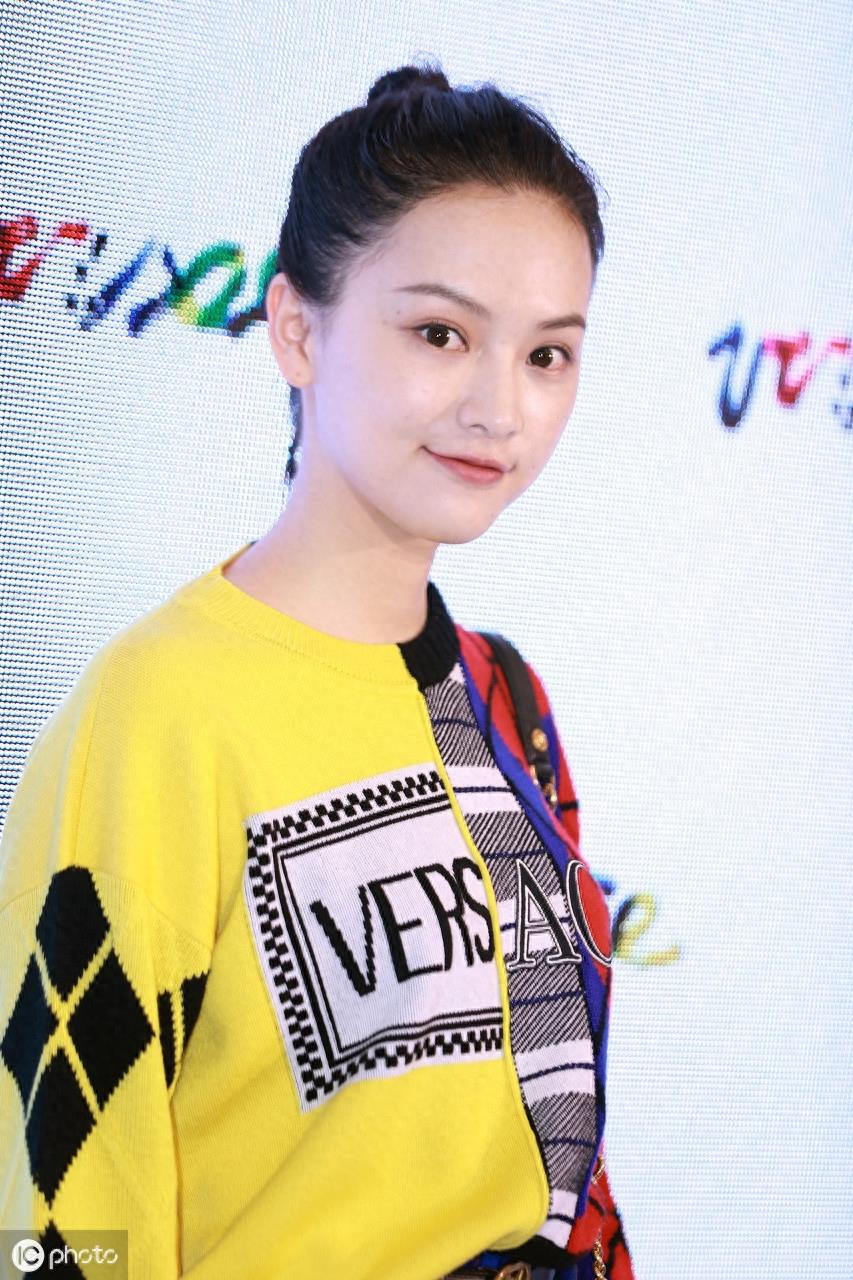 武大校花：90后女神——演员黄灿灿