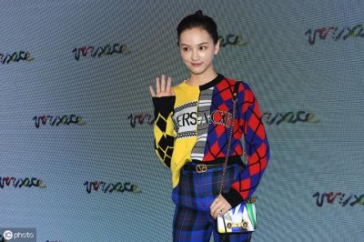 ​武大校花：90后女神-演员黄灿灿