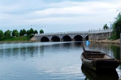 ​衡阳师范学院-厚德、博学、砺志、笃行