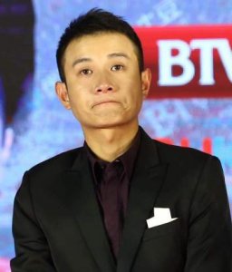 ​与马伊琍离婚4年，文章现状令人感到唏嘘，落得这般下场怪谁呢