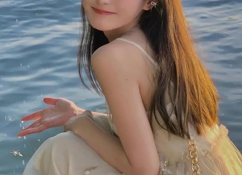 怎么挽回男友？别再傻乎乎的死缠烂打了，三招让他求你复合！