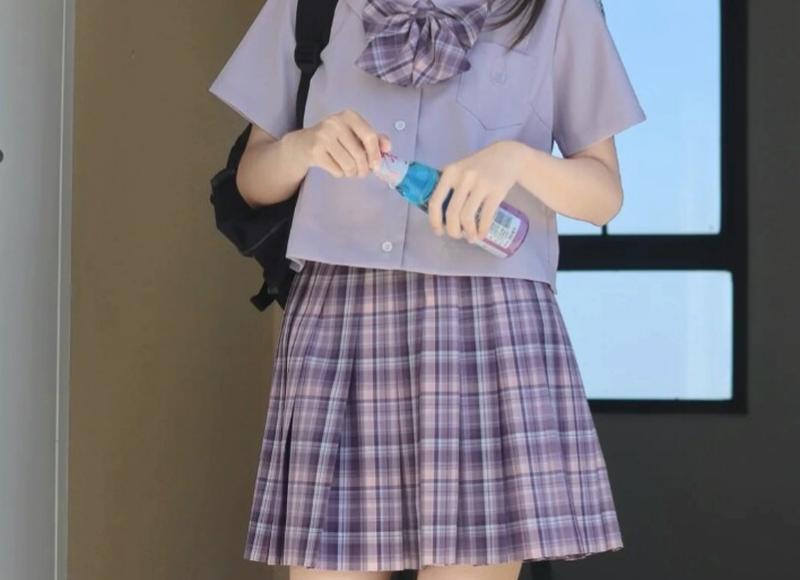 白头发是怎么回事(出现白头发是怎么回事) 白头发是怎么回事(出现白头发是怎么回事)