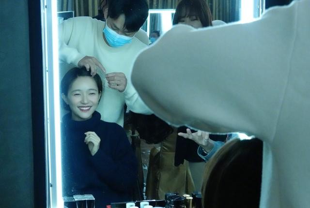 李小璐喂奶照(盘点最美女明星的哺乳照)