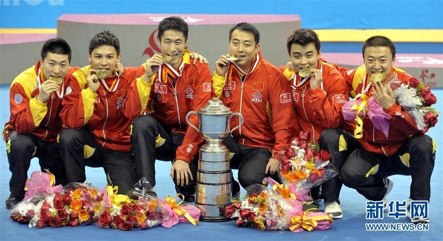 中国队连续第九次捧起斯韦思林杯