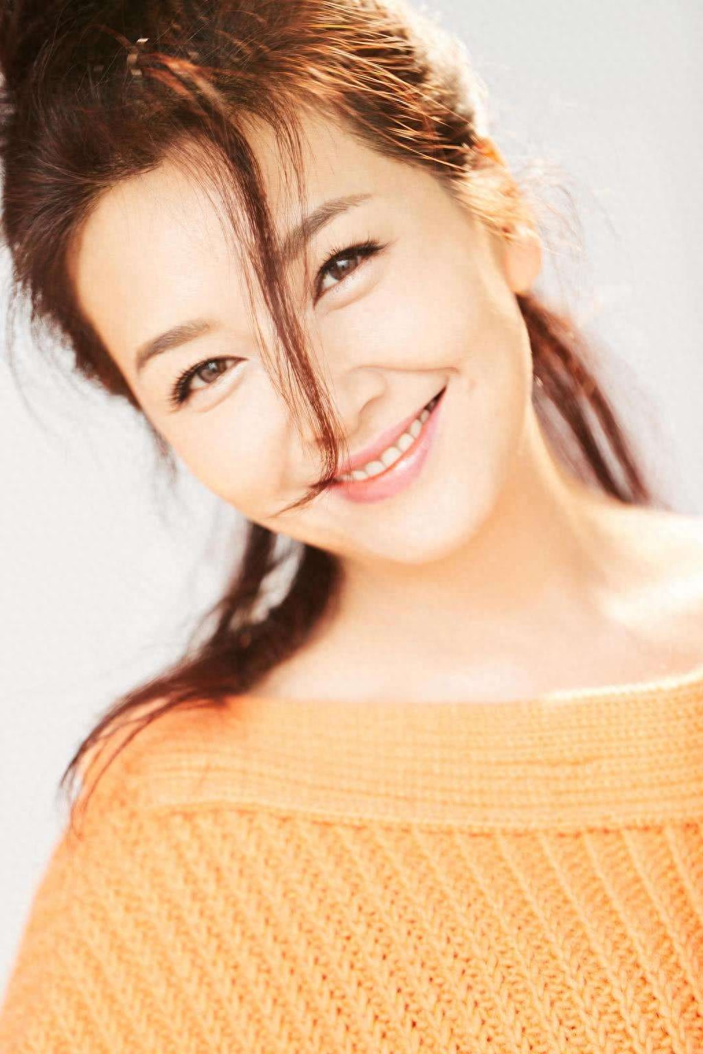 “大众情人”江珊：电影世家，27岁爆红，离婚17年，今仍优雅迷人