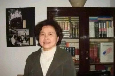 ​钱满素：中国的君主制发展得太极端，太完美，以至摆脱它如此困难