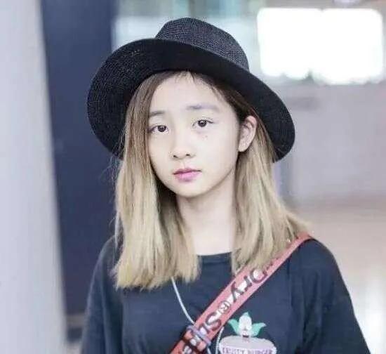 孙莉带9岁女儿烫发，黄磊回应：只要她敢承受，我们觉得没问题