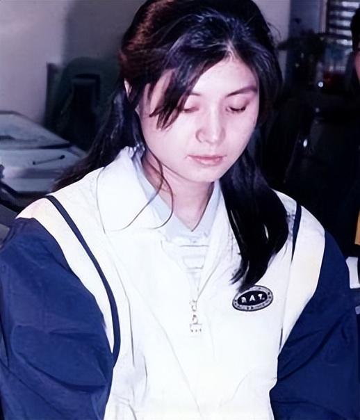 朝鲜美女特务（2008年韩国发现朝鲜美女特工）(9)