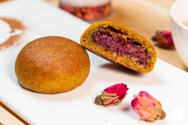 云南真正好吃的鲜花饼（还没有试过刷爆朋友圈的云南人真正好鲜花饼）(30)