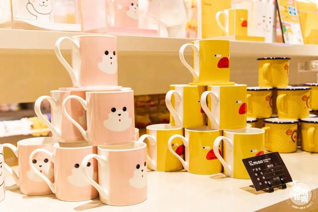 云南真正好吃的鲜花饼（还没有试过刷爆朋友圈的云南人真正好鲜花饼）(37)