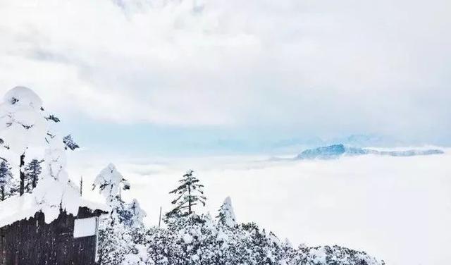 成都附近最好玩的风景区（成都周边景色绝佳的360）(15)