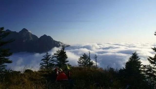 成都附近最好玩的风景区（成都周边景色绝佳的360）(5)