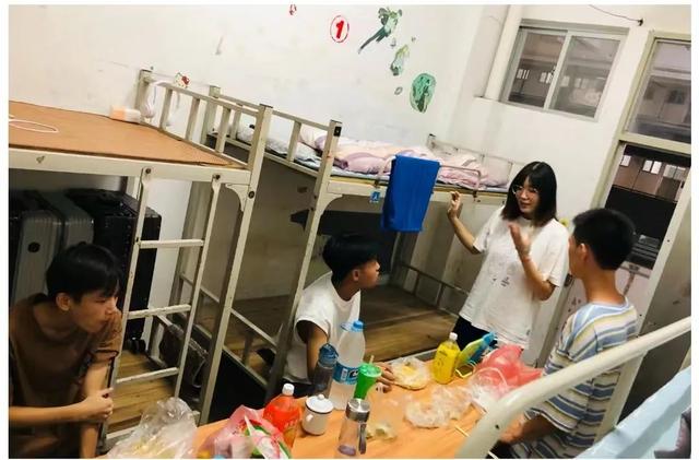 云浮市中专学校官网（云浮中专迎新季）(35)