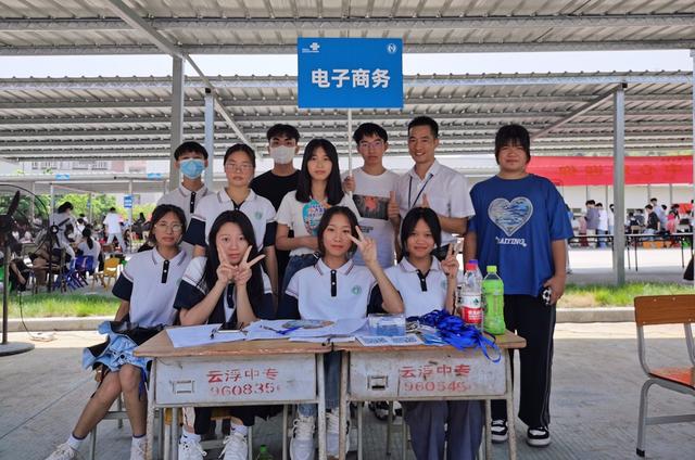 云浮市中专学校官网（云浮中专迎新季）(30)