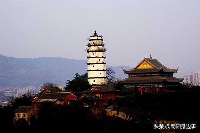 凤凰山的旅游景点大全（全国5座凤凰山4A级景区）(3)
