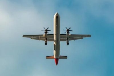 ​美商务部长雷蒙多呼吁限制中国获取半导体和尖端技术 商务部回应