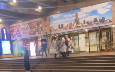 ​“金钟视帝”龙劭华去世，龙劭华最后抢救画面曝光