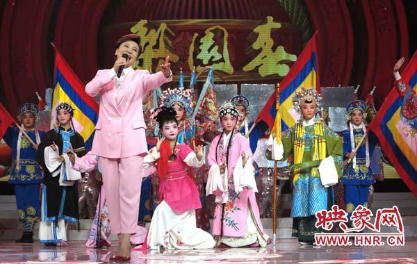 河南卫视梨园春直播现场（24载坚守千期梨园正青春）(2)