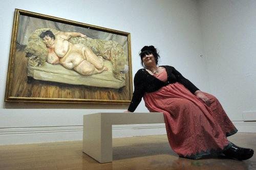 沉睡的救济金管理员油画 作者卢西安是个什么样的人