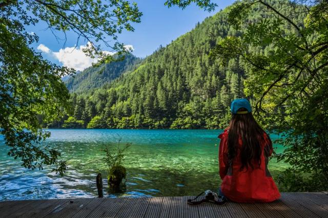 重庆到九寨沟玩2天怎么坐车（重庆开通直达九寨沟汽车）(16)