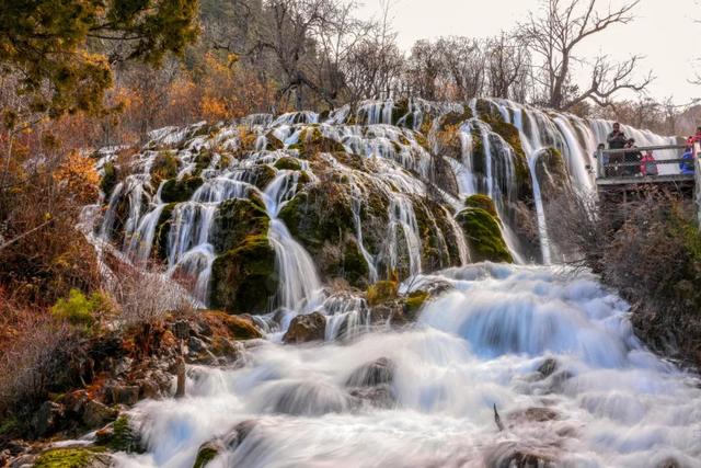 重庆到九寨沟玩2天怎么坐车（重庆开通直达九寨沟汽车）(29)