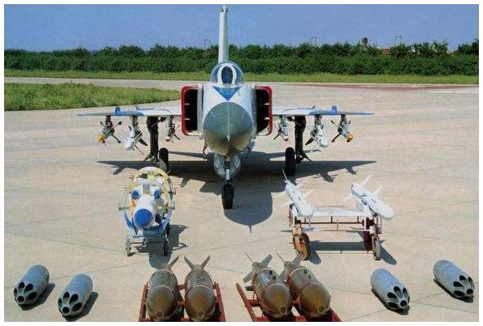 你可知亚洲第一飞机坟场在何地方吗？它就在中国河南地区！