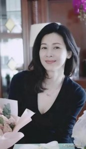 ​分享图片—漂亮美女童蕾