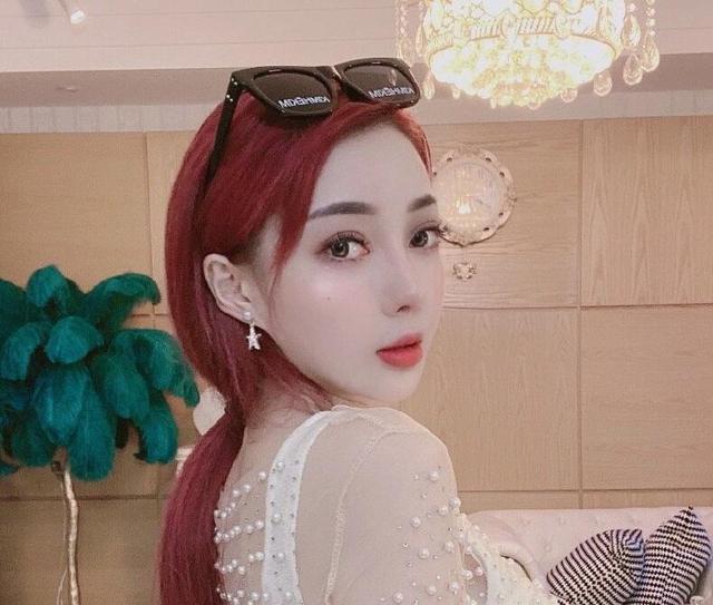 一代网红郭美美犯了什么（郭美美发文澄清不雅）(2)