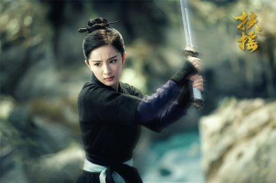 ​新剧《扶摇》豆瓣评分出炉，杨幂被嘲显老，这男主也太丑了