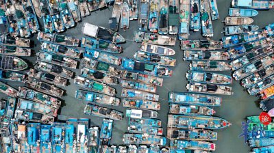 ​明日12时前，广东渔排养殖和海洋牧场作业人员全部上岸避险