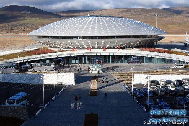 中国机场的世界之最：海拔最高、跑道最长、客量最大