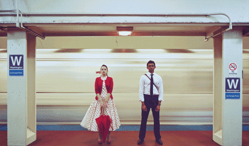 地铁上的陌生人歌词表达什么(地铁上的陌生人是什么电影)  第3张