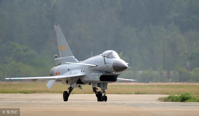 空战利器——歼-10战斗机