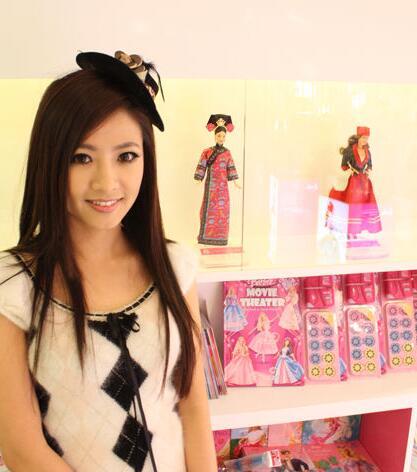 miki在上海(来自加拿大的天使)