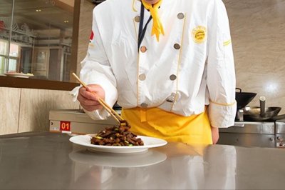 ​新东方学厨师学费一年多少