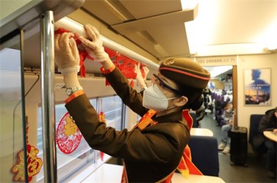 ​今起武汉铁路实施全新列车运行图：汉口至宜昌间首开大站快车 ，最快105分钟