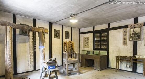 渣滓洞灵异事件【小萝卜头遗体被挖掘】(2)_