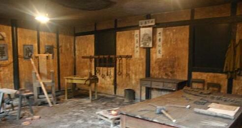 渣滓洞灵异事件【小萝卜头遗体被挖掘】(1)_