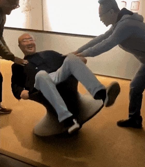 抖音8个神评（抖音10w赞的热评能有多好笑）(63)