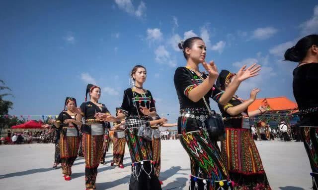 德昂族的传统节日：德昂族的传统节日