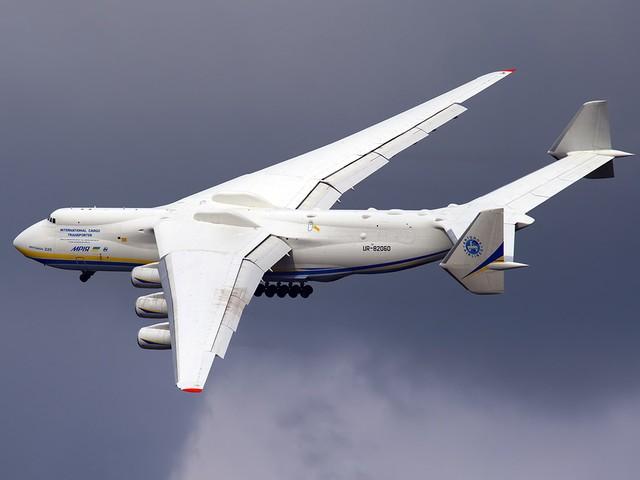 飞机机翼结构图原理（揭秘飞机机翼的神秘结构）(1)