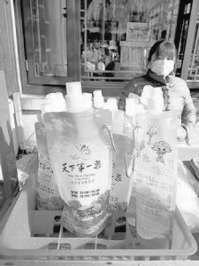 ​美人河经典酒多少钱(42蓝美人经典酒价格)