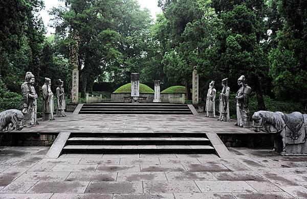 坟和坟的区别是什么（坟和墓有什么区别）(2)