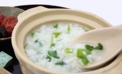 ​多喝柠檬水竟然降肝火 肝火旺的日常食疗调理方法