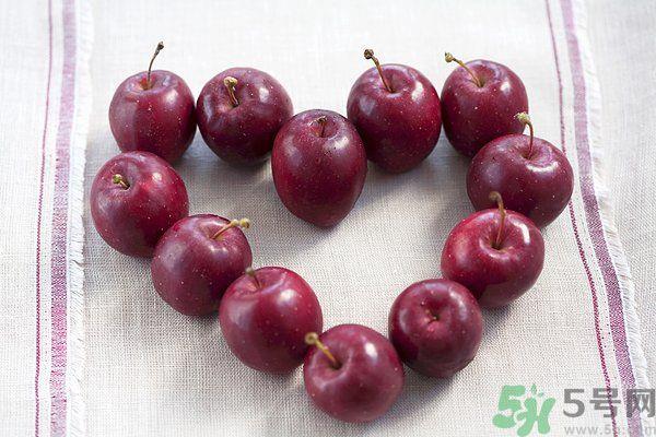 尿酸高能吃山楂吗?痛风能吃山楂吗? 尿酸高能吃山楂吗?痛风能吃山楂吗?