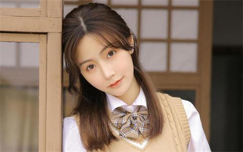 多用开放式的问答